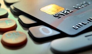 النقود الإلكترونية واستخدامتها