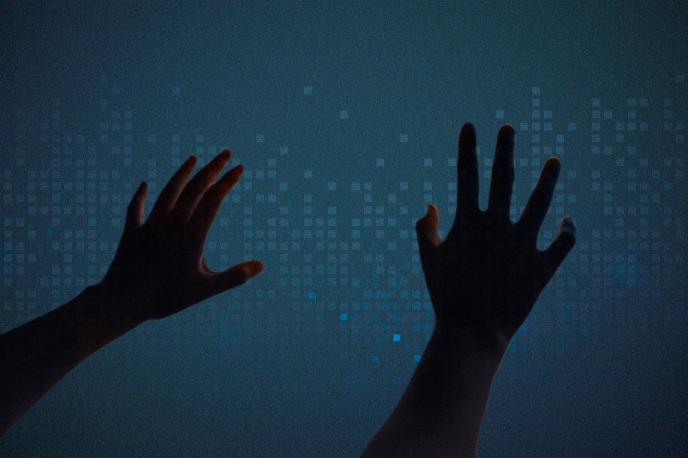 التجارة الإلكترونية بعد الذكاء الاصطناعي: لماذا ستختفي 70٪ من المتاجر خلال عامين؟